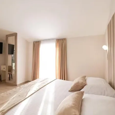 Appartement Castello Bed & Breakfast *